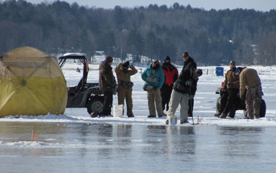 Рыбаки на льду