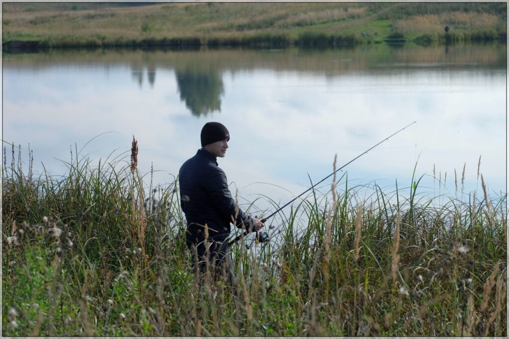 Рыбалка в Брянской области-2024. Нерестовый запрет, суточная норма вылова и разрешенный размер рыбы, перечень зимовальных ям и нерестовых участков