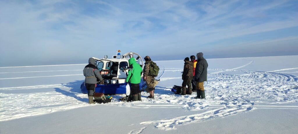 В Ленинградской области спасли со льда и наказали 15 рыбаков