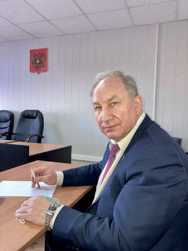Лось обошелся депутату Рашкину более чем в 600 тысяч рублей