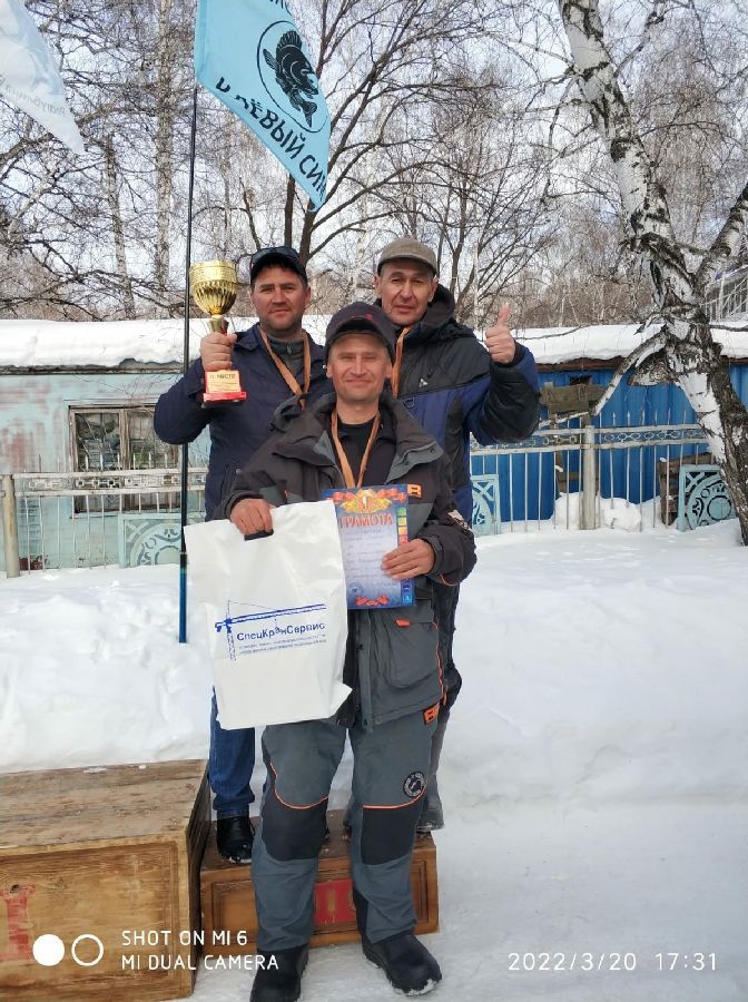 Чемпионат Башкортостана по ловле на блесну прошел на озере Кандрыкуль