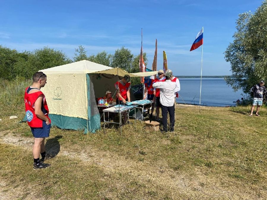Нижегородские спиннингисты на Чебоксарском водохранилище провели чемпионат по ловле с лодок