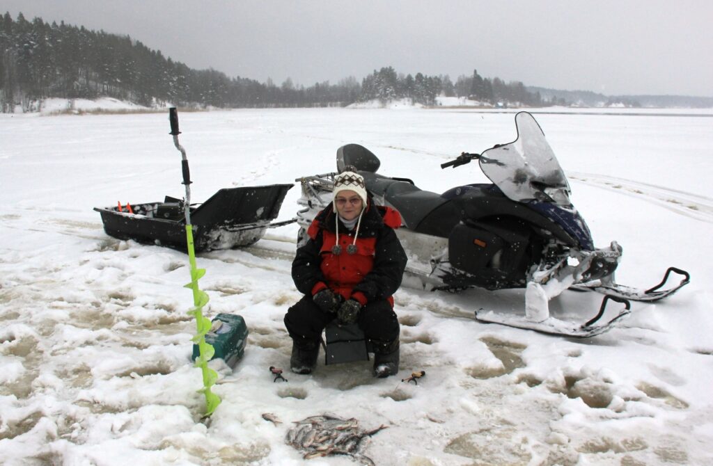 Снегоходы и мотособаки для рыбаков и охотников. Часть первая